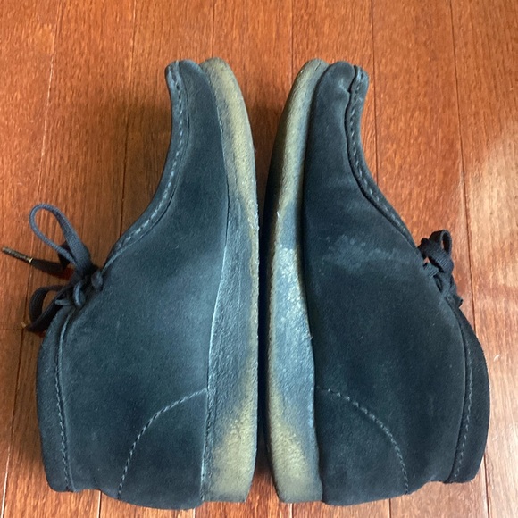 Clarks Black Suede Wallabees - Picture 2 of 9